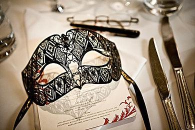 《艾尔登法环：黄金树幽影》舞狮Boss是两个人合作扮演